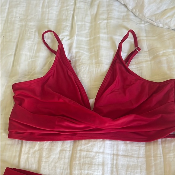 Red Bikini Set - Picture 2 of 6